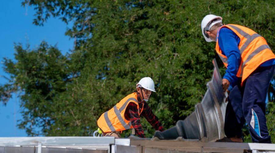 Expert flood damage restoration services in Roaring River, NC